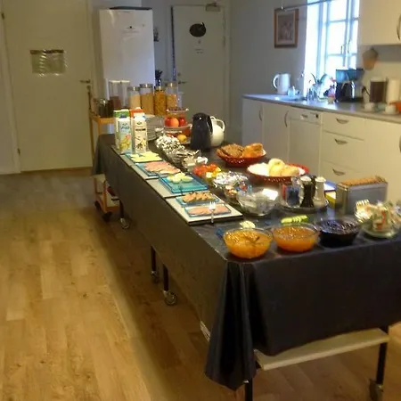 Give Bed & Breakfast Frühstückspension