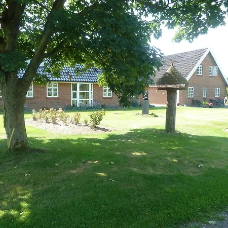 Give Bed & Breakfast Bed and Breakfast Give