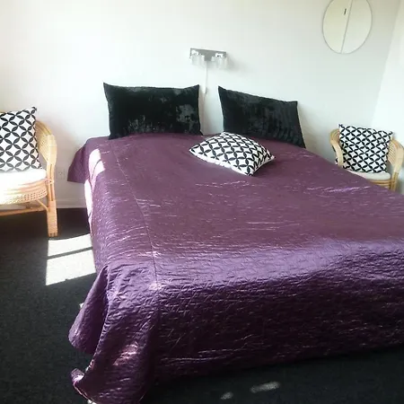 Bed and Breakfast Give Bed & Breakfast Give