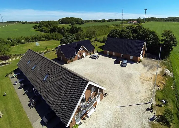 Give Bed & Breakfast Bed & Breakfast Give